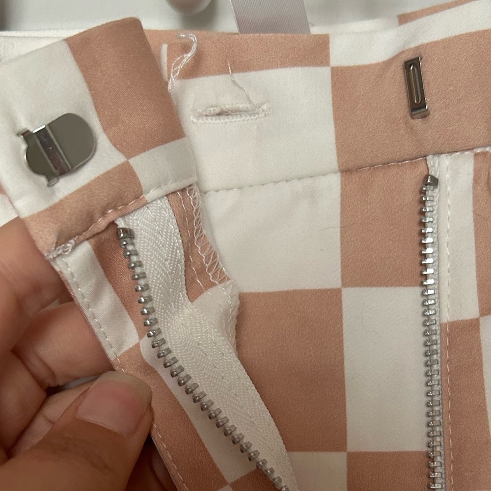 Hutch checkered pants from Anthropologie - Picture 4 of 8